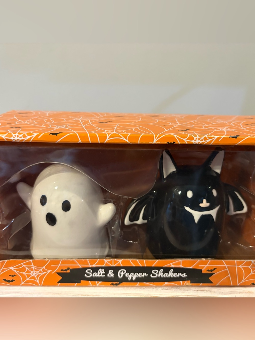 Halloween Ghost & Bat Salt and Pepper Shakers - Black & White